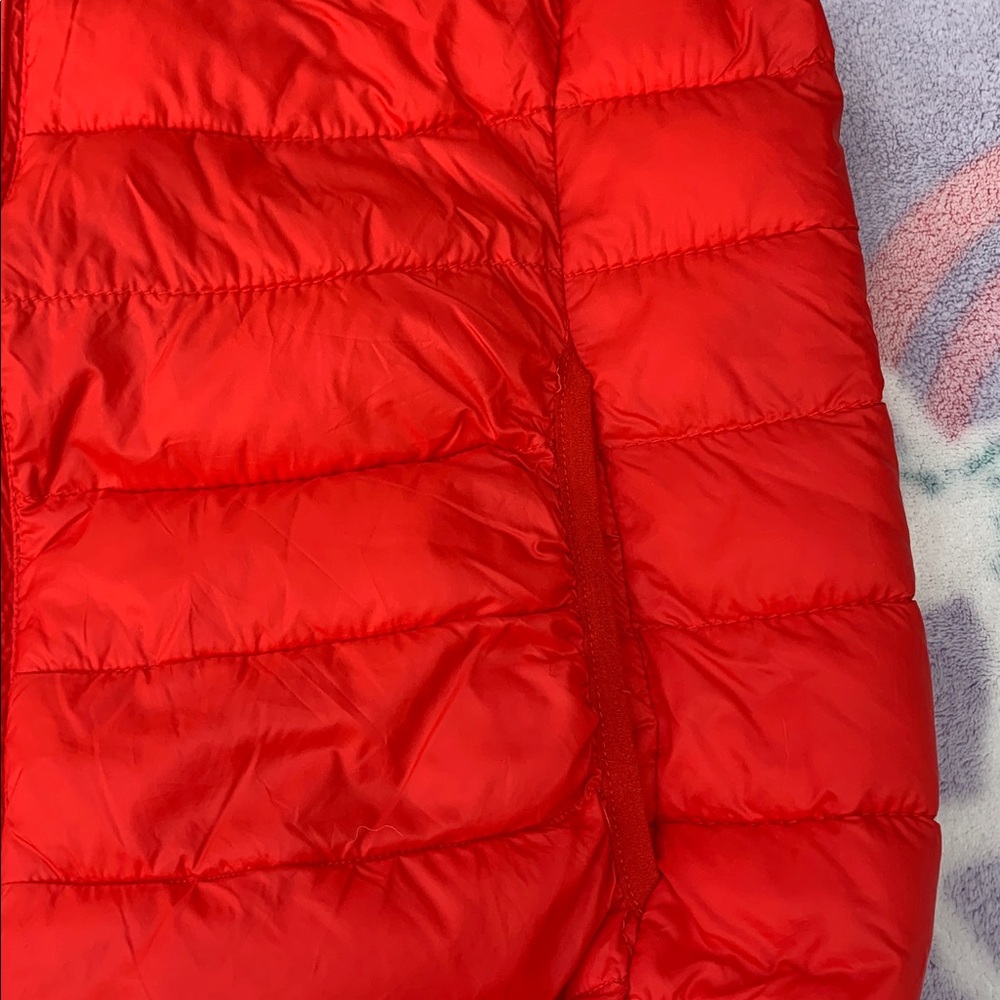 Red Zip Up Puffer Vest - Picture 5 of 8